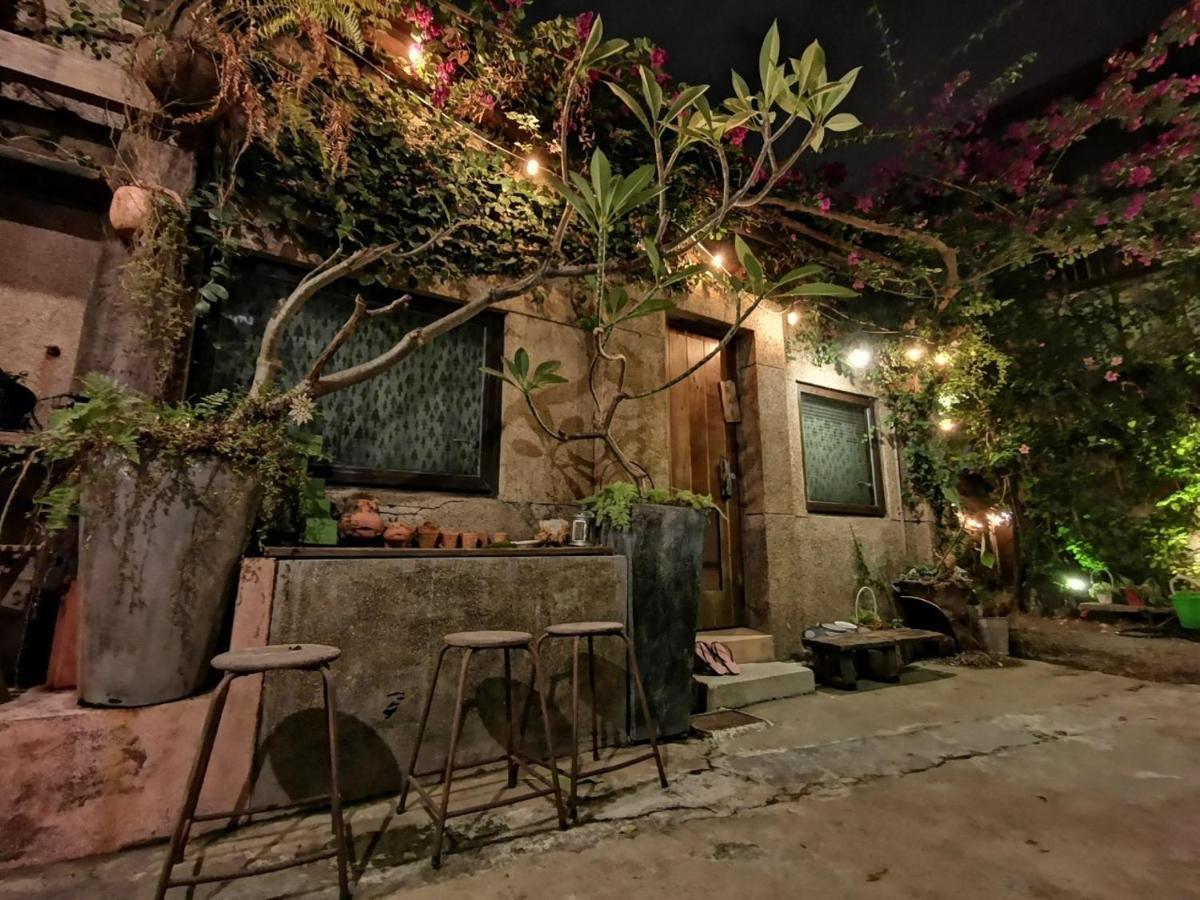 Dear B&B Tainan Bagian luar foto